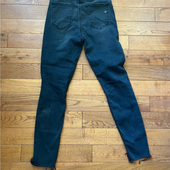 Hidden distressed denim - Picture 4 of 5